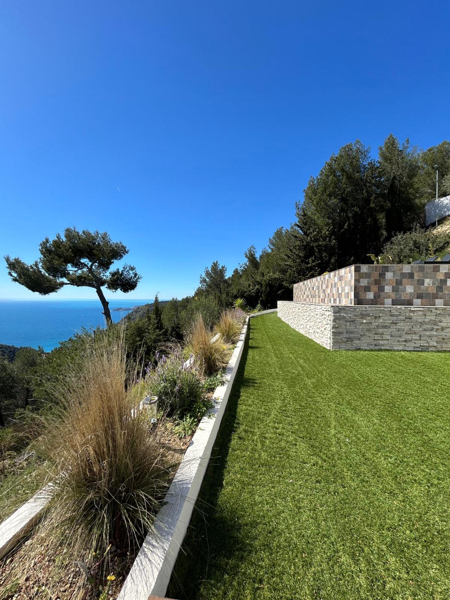 Eze - Appartement Dans Bas De Villa Avec Piscine Pres De Monaco ภายนอก รูปภาพ